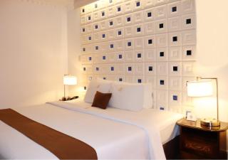 Inkari Suites Hotel - 1