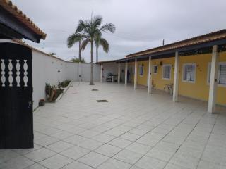 Casa grande e confortável em Ilha Comprida - 0