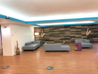 Rodeway inn- Nashville airport - Downtown - Mexican Restaurant on site - 6