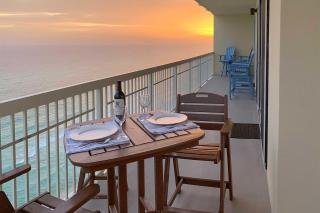 Waterfront PCB Condo with Balcony and Beach Gear! - Panama City Beach - 8
