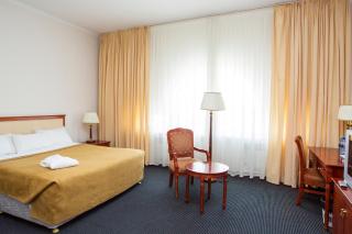 Atyrau Dastan Hotel - Atyrau - 9
