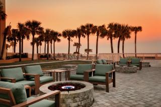 Holiday Inn Hotel & Suites Daytona Beach On The Ocean by IHG - Daytona Beach - 1
