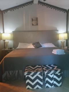 CHEZ NOUS - Carrillo - 1