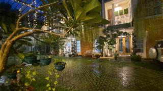 The Peak Guest House - Jember - 4