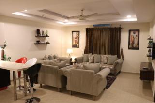 Elegant & Charming One Bed Apartment In Bahria Town - Rawalpindi - 5