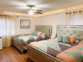 Great home! Great location! Pets welcome - 4