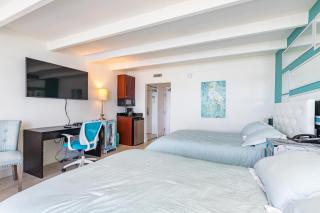 The Blue Lagoon - Ruskin - 1