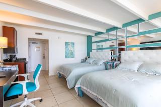 The Blue Lagoon - Ruskin - 5