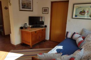 "Bura Bura" Apartment, Karlobag, vacation with a view - 1