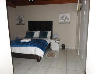 Montana Guest House - 2