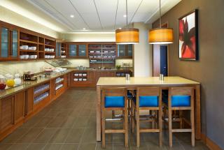 Hyatt Place Lansing-East - Lansing - 3