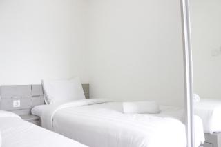 Chic and Comfy 2BR Apartment at Parahyangan Residence near UNPAR By Travelio - Bandung - 8