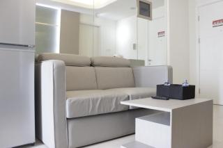 Chic and Comfy 2BR Apartment at Parahyangan Residence near UNPAR By Travelio - Bandung - 3
