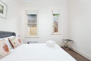 STUNNING SYDNEY HOME 1 - Sydney - 8