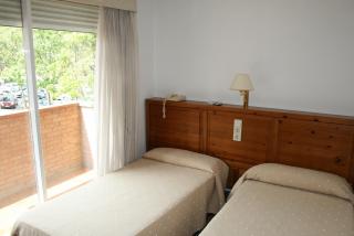 Hostal Puente de Piedra - Saragozza - 6