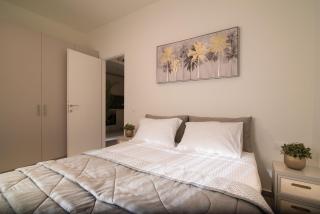 Lodge Modern Apartments, in Kalamaki centre - Zakynthos Town - 1