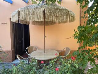 Apartamento con doble entrada y piscina compartida - Cádiz - 9