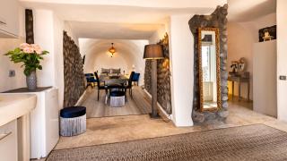 BLACK BAY CAVES SUITES - 2