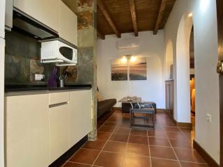 Estudio para pareja con jardincito privado barbaco - Cadice - 1