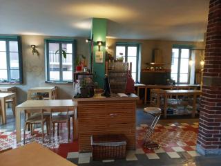 La Maison Rouge - Backpacker Hostel - Saint-Étienne - 7