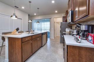 Windsor Island, No Rear Neighbors, Hot Tub 4400Wi - Davenport - 1