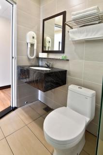 YANGTZE HOTEL 长江酒店 - Johor Bahru - 4