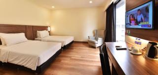 YANGTZE HOTEL 长江酒店 - Johor Bahru - 3