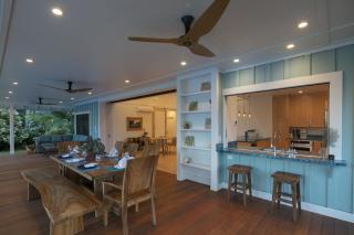 Gorgeous Renovated 1937 Plantation Style Beach House 50 Steps to the Center of the Beach home - 2