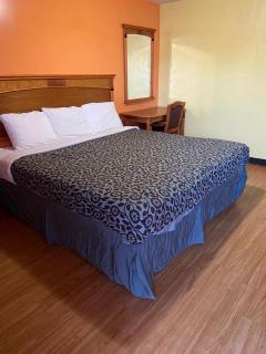 Lariat Motel - Moriarty - 6