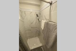 Cute and Cozy Ez Home - Portmore - 4