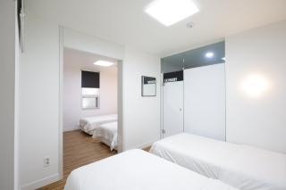 Ekonomy Haeundae Hostel - Busan - 7