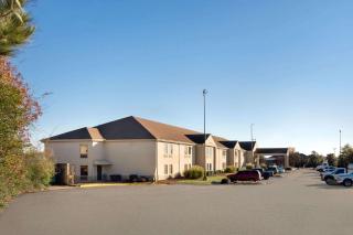 Super 8 by Wyndham Olive Branch - Olive Branch - 7