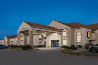 Super 8 by Wyndham Olive Branch - Olive Branch - 8