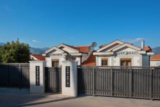 Santorini Apart - Tivat - 6