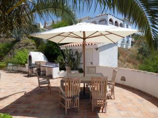 Villa Perla Blanca - Sayalonga - 4