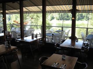 Best Western Plus Rivershore Hotel - Oregon City - 1