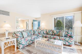 Sea Colony - 55040 Pine Lake - 0