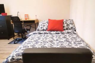 Little Big Red - Central Modern Studio - Cracovia - 0