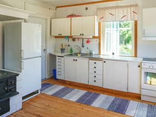5 person holiday home in KUNGSHAMN - Kungshamn - 1