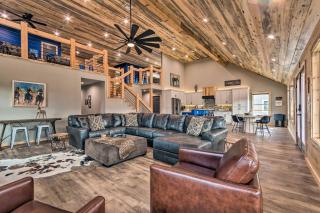 Upscale Riverfront Home with Beach and Fire Pit! - Glenwood - 8