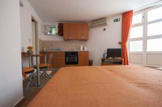 Studio and Room Lena - 3