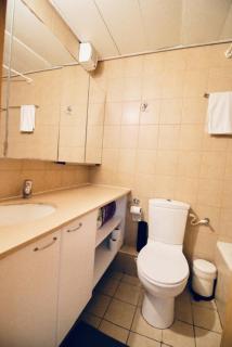 City Center 1 Bedroom Apartment & Parking By Vacay - Tel Aviv - 8