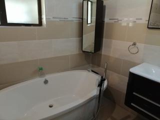 Montana Guest House - 9