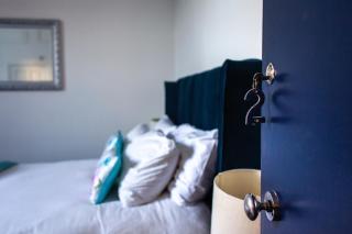 No. 98 Boutique Hotel - Weymouth - 8