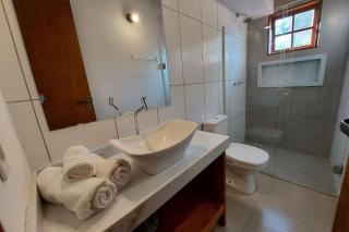 Sapeca - Novo Flat c/ Piscina, 50mts da praia, churrasqueira privativa, ar con, wi-fi, netflix, garagem - Paraty - 3