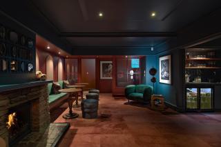 The Central Hotel Queenstown, A Naumi Chapter - 5