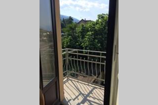 Luminoso appartamento in Villa a Stresa - 4