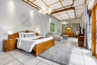 Raintree Boutique Villa & Gallery - Yogyakarta - 7