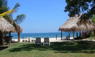 Tranquility Bay Beach Retreat - Trujillo - 4