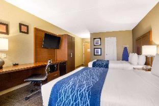 Comfort Inn Edgewater on Hudson River - 9